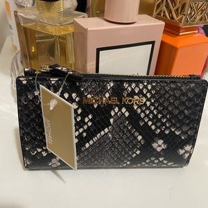 Michael kors snake 🐍 print new whit tags
